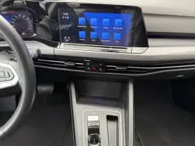 Volkswagen Golf thumbnail 17