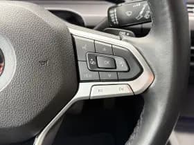 Volkswagen Golf thumbnail 28