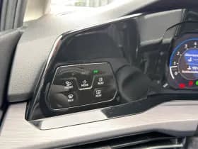 Volkswagen Golf thumbnail 29