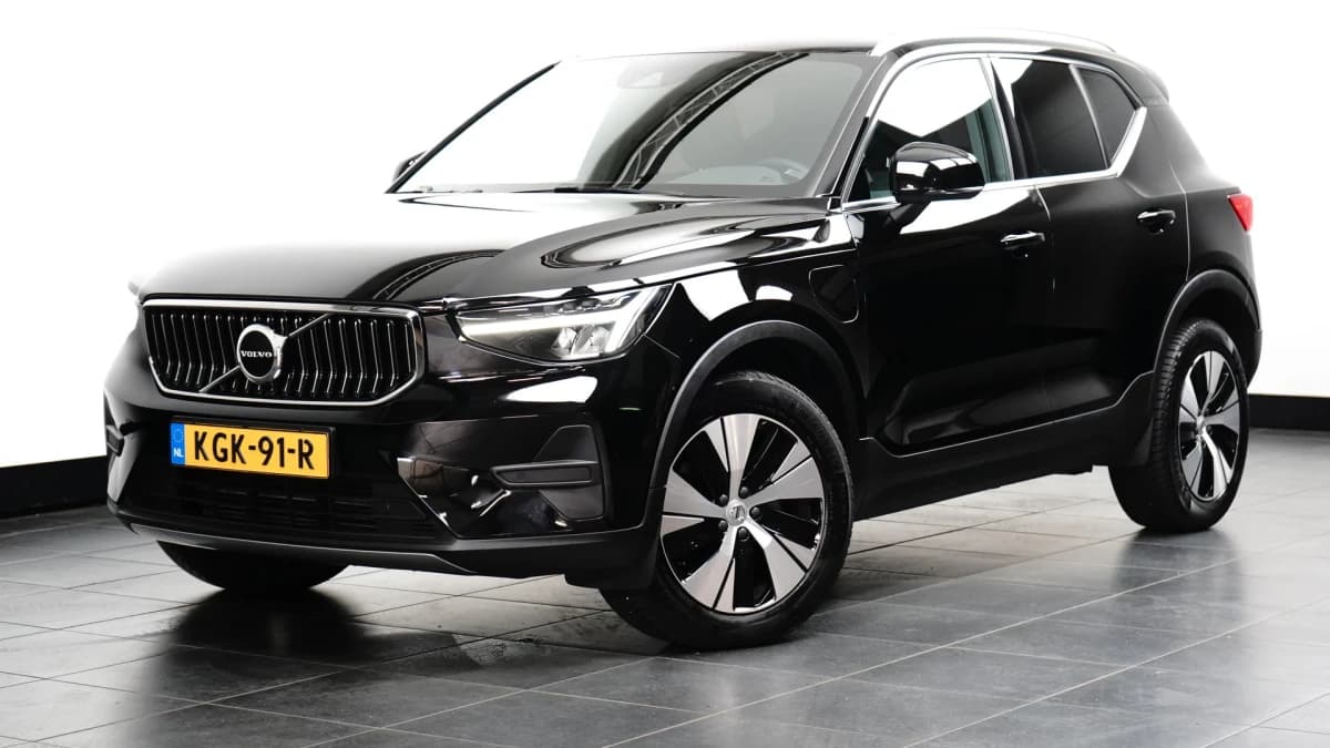 Volvo XC40 — foto 1
