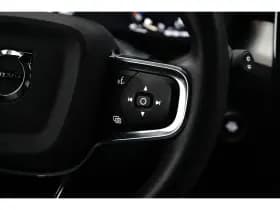 Volvo XC40 thumbnail 12
