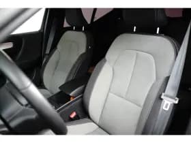 Volvo XC40 thumbnail 17