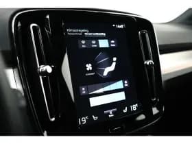 Volvo XC40 thumbnail 24