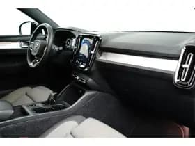 Volvo XC40 thumbnail 7