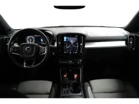 Volvo XC40 thumbnail 9