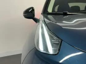 Lynk & Co 01 thumbnail 4