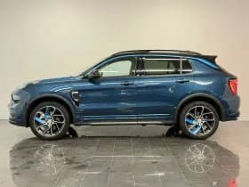 Lynk & Co 01 thumbnail 5