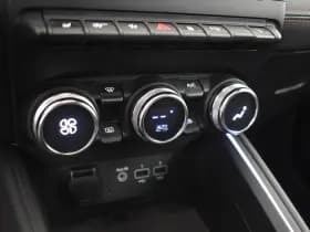 Renault Clio thumbnail 13