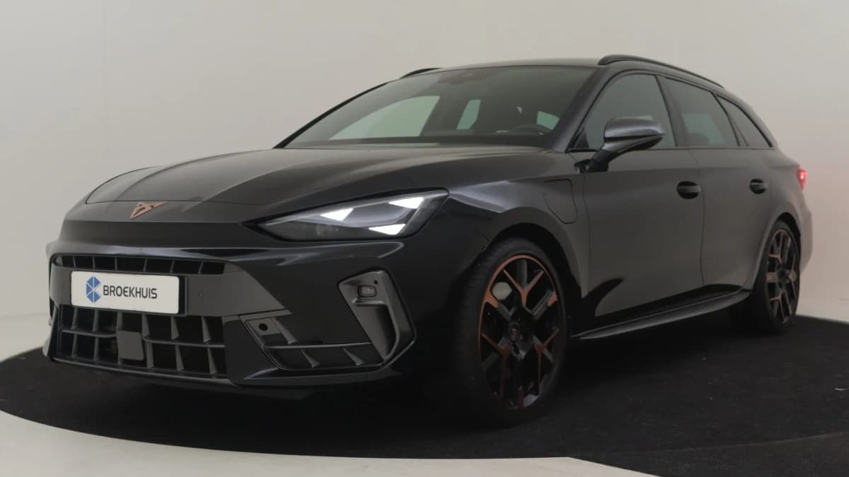 CUPRA Leon Sportstourer — foto 1