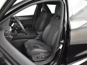 CUPRA Leon Sportstourer thumbnail 4