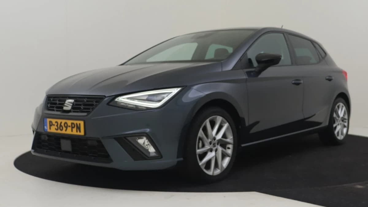 SEAT Ibiza — foto 1