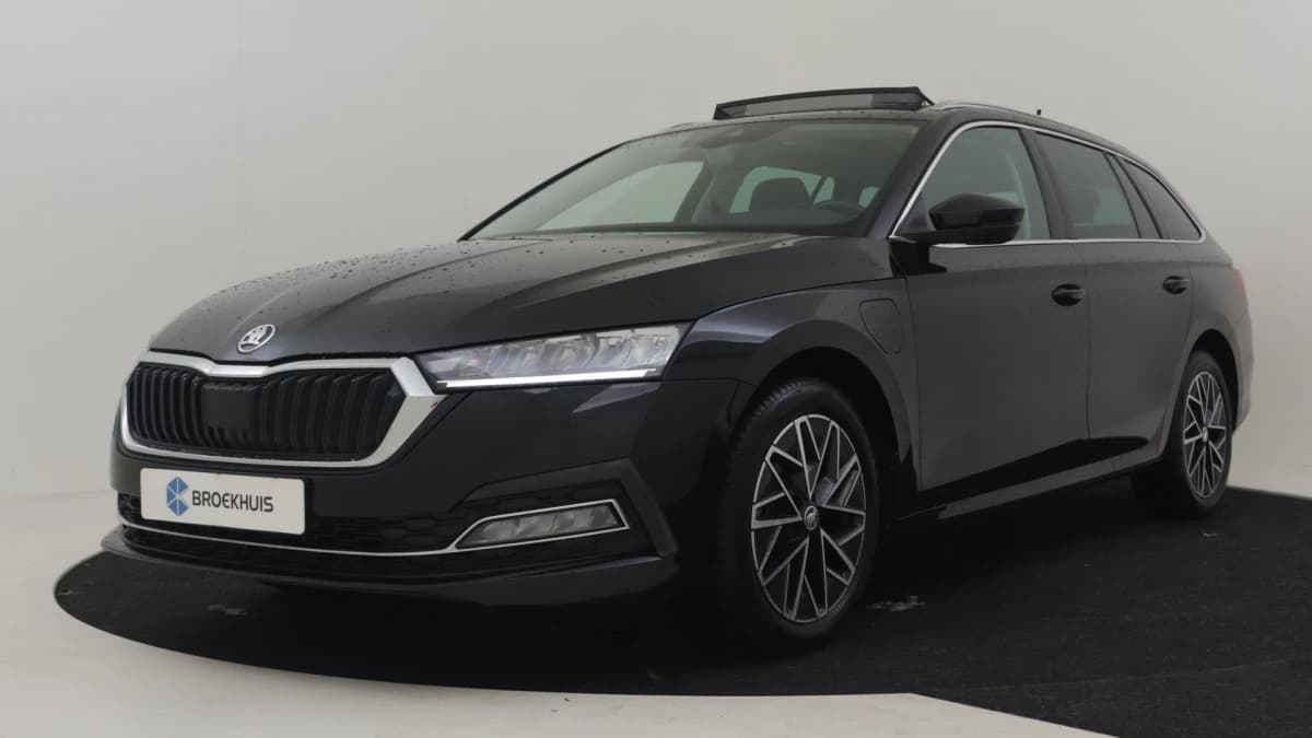 Škoda Octavia — foto 1