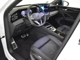Volkswagen Tiguan thumbnail 4