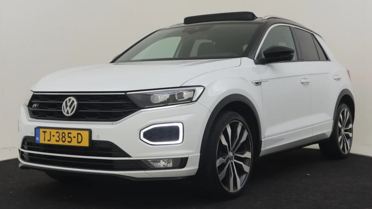 Volkswagen T-Roc — foto 1