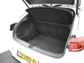 Volkswagen T-Roc thumbnail 26