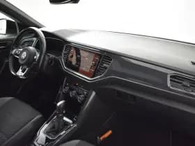 Volkswagen T-Roc thumbnail 6