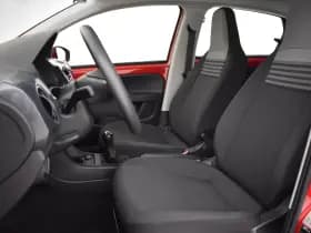 Volkswagen Up! thumbnail 6