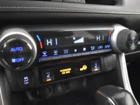 Toyota RAV4 thumbnail 15