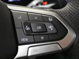 Volkswagen Tiguan thumbnail 15