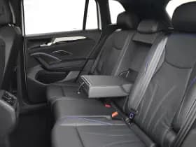 Volkswagen Tiguan thumbnail 10