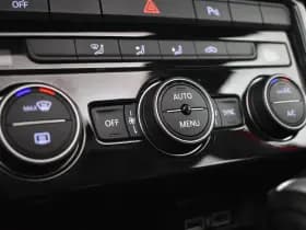 Volkswagen T-Roc thumbnail 19