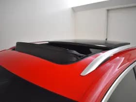 Volkswagen T-Roc thumbnail 24