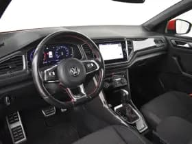 Volkswagen T-Roc thumbnail 4
