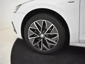 Škoda Octavia thumbnail 25