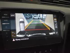Volkswagen Passat thumbnail 13