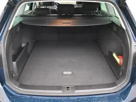 Volkswagen Passat thumbnail 23