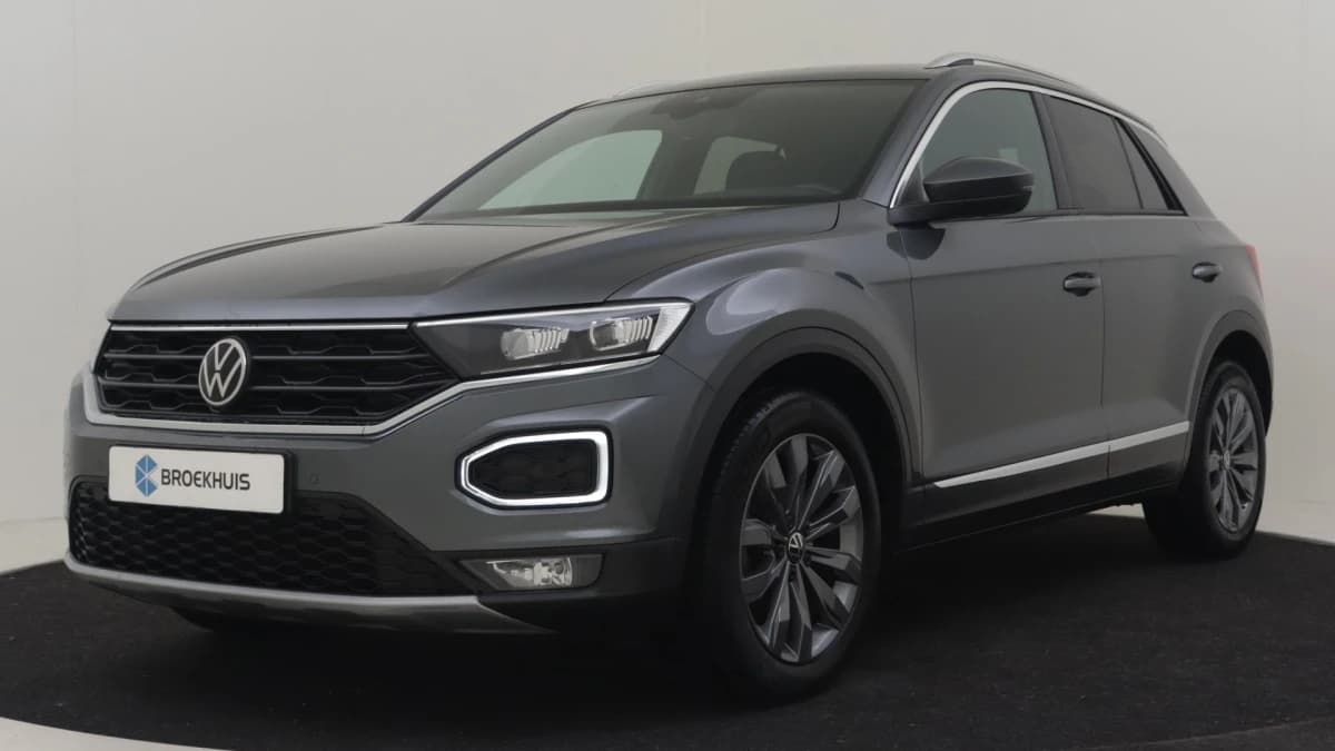 Volkswagen T-Roc — foto 1