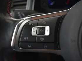Volkswagen T-Roc thumbnail 12