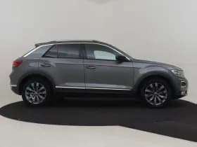 Volkswagen T-Roc thumbnail 10