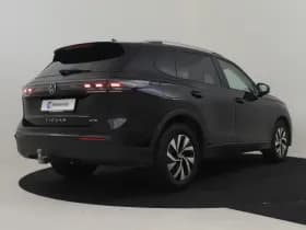 Volkswagen Tiguan thumbnail 2