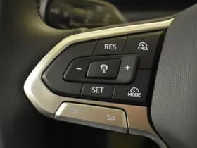 Volkswagen Tiguan thumbnail 12