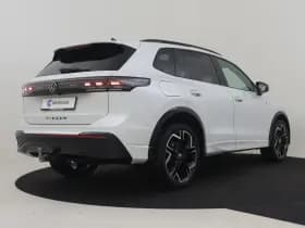 Volkswagen Tiguan thumbnail 2