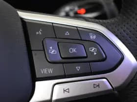 Volkswagen Tiguan thumbnail 17