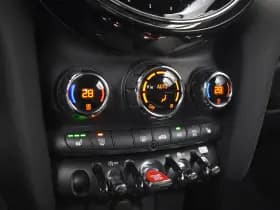 MINI Cooper thumbnail 23