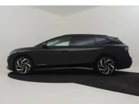 Volkswagen ID.7 thumbnail 3