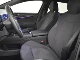 Volkswagen ID.7 thumbnail 7