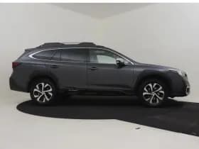 Subaru Outback thumbnail 10