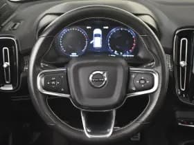 Volvo XC40 thumbnail 13