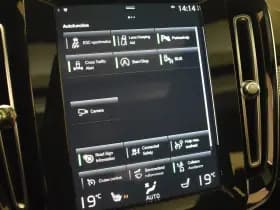 Volvo XC40 thumbnail 21