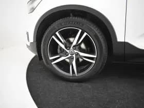Volvo XC40 thumbnail 24