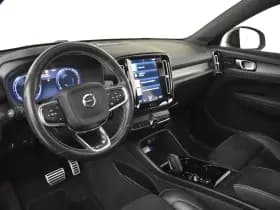 Volvo XC40 thumbnail 4