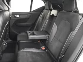Volvo XC40 thumbnail 9