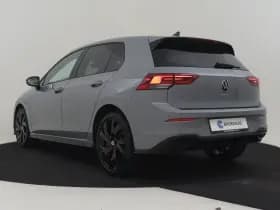 Volkswagen Golf thumbnail 2