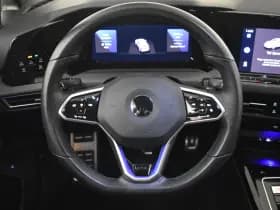 Volkswagen Golf thumbnail 11