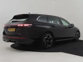 Volkswagen Passat thumbnail 2