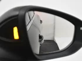 Volkswagen Passat thumbnail 20